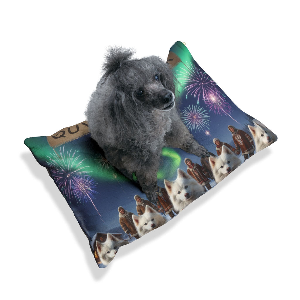 Northern Lights American Eskimo Dogs Pet Bed