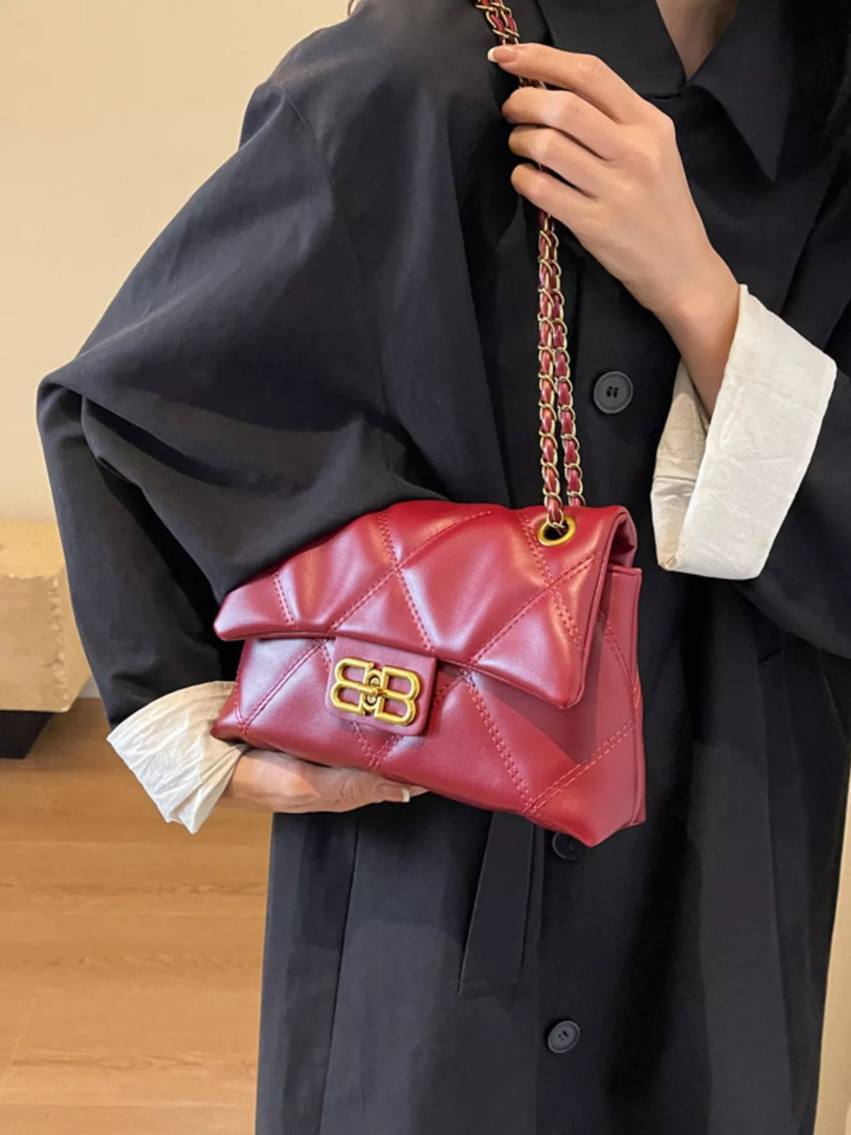 Quilted Flap Chain Crossbody Bag