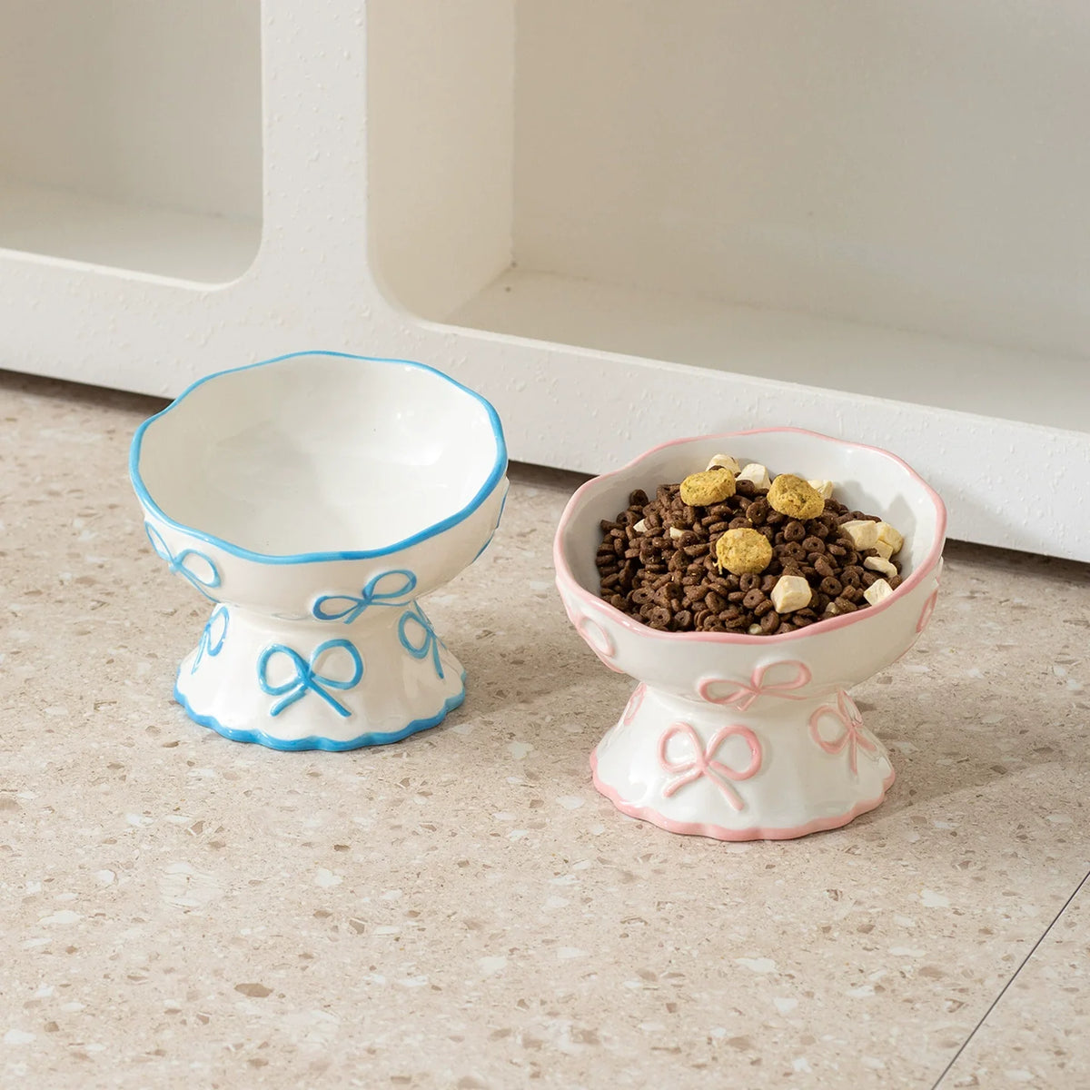 Bow Pedestal Ceramic Pet Bowl