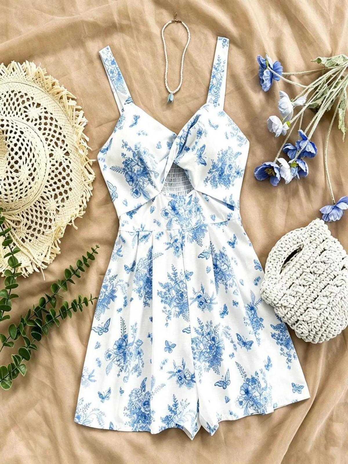 Floral Print Twist Front Cutout Romper