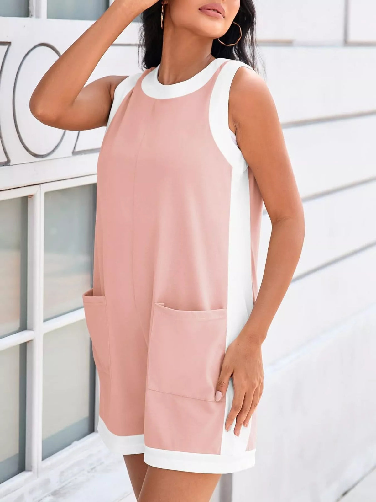 Contrast Trim Sleeveless Romper