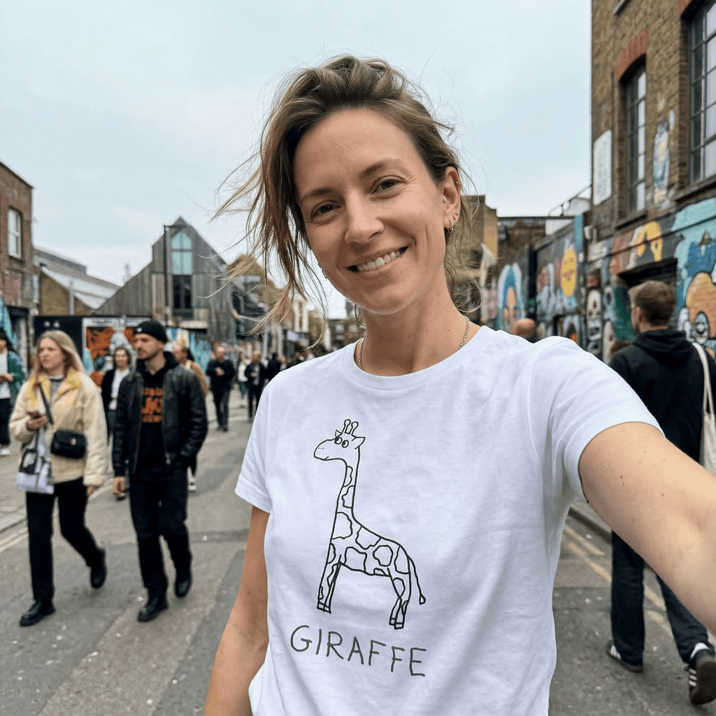 Giraffe - Classic T-Shirt