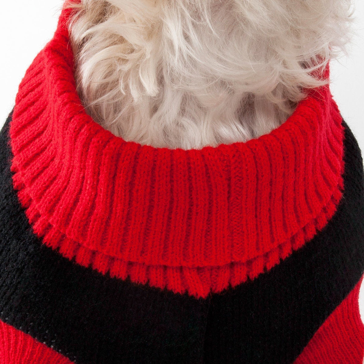 Pet Life ® Snow Flake Cable-Knitted Ribbed Fashion Turtle Neck Dog Sweater