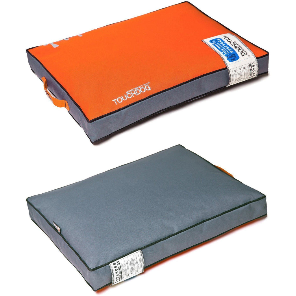 Touchdog ® 'Surface-Control' Thick Cushioned Sporty Water-Resistant Dog Mat Bed