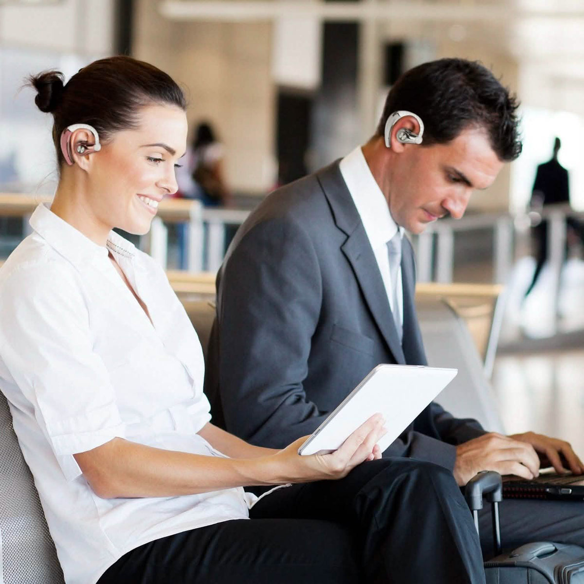 Wireless Earpiece Right with Mic Earhook